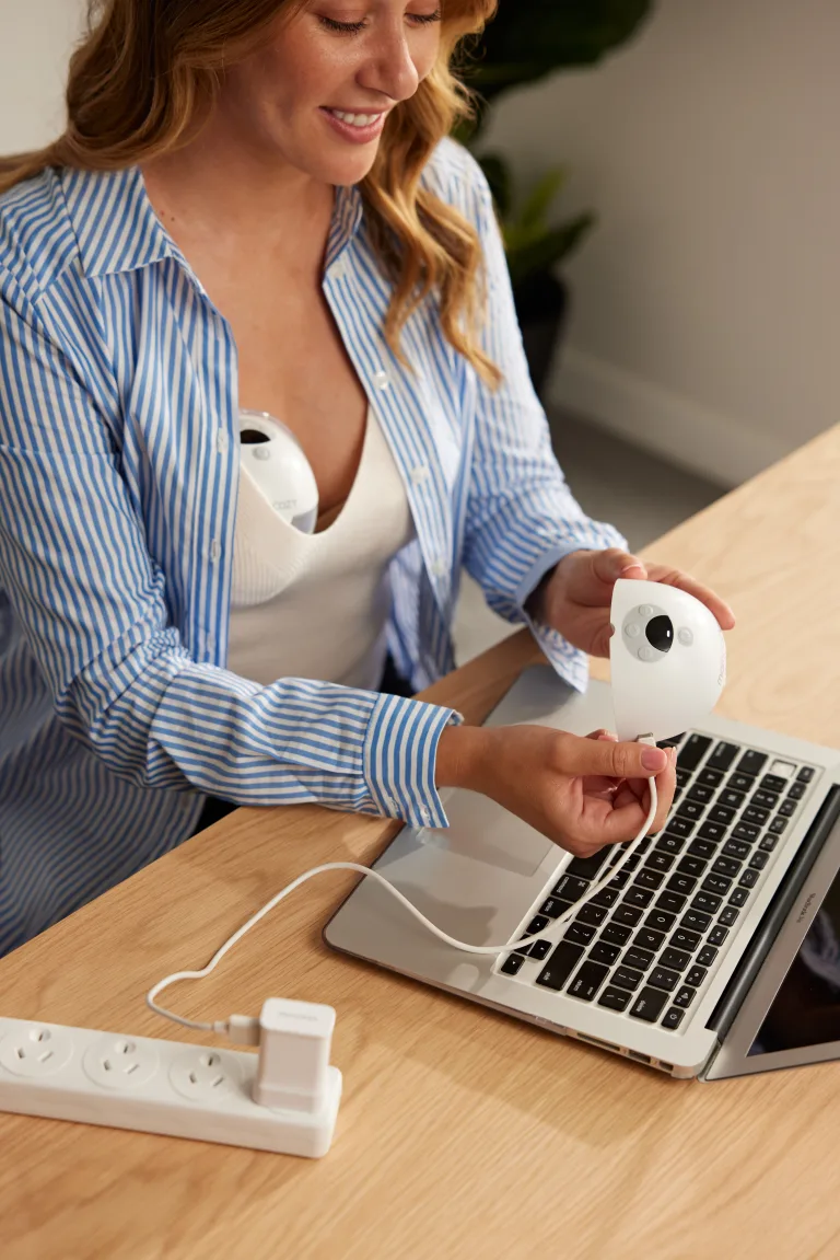 Momcozy 221214 campaign 98418